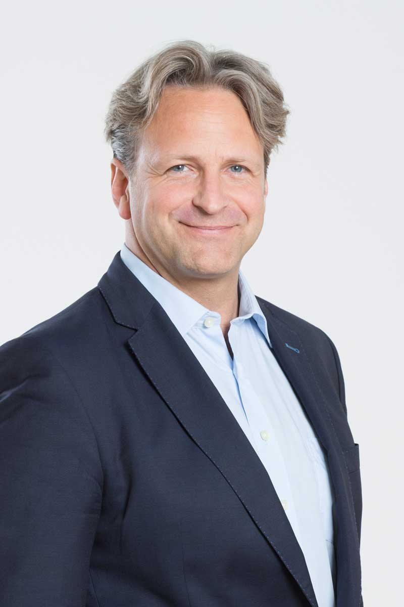 jascha-schneider-1200px